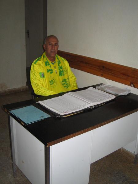 ali au bureau